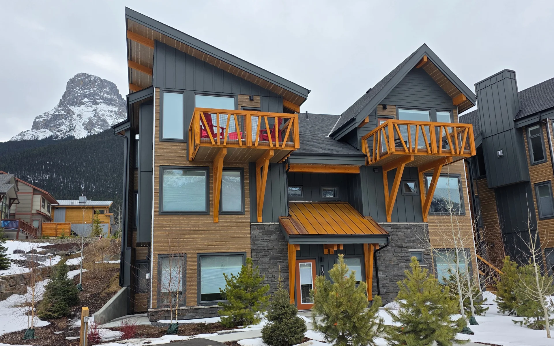 Ashton Construction Services (ACS) - The Meadows at Stewart Creek - Three Sisters Mountain Village - Canmore, Alberta feature1