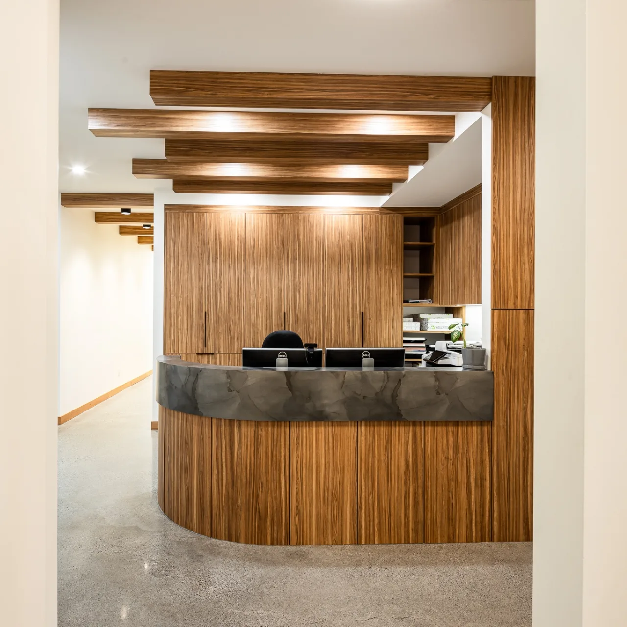 Ashton Construction Services - Projects - Offices - ISL